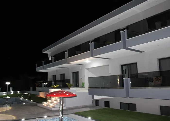Best Paradise In Nikiti